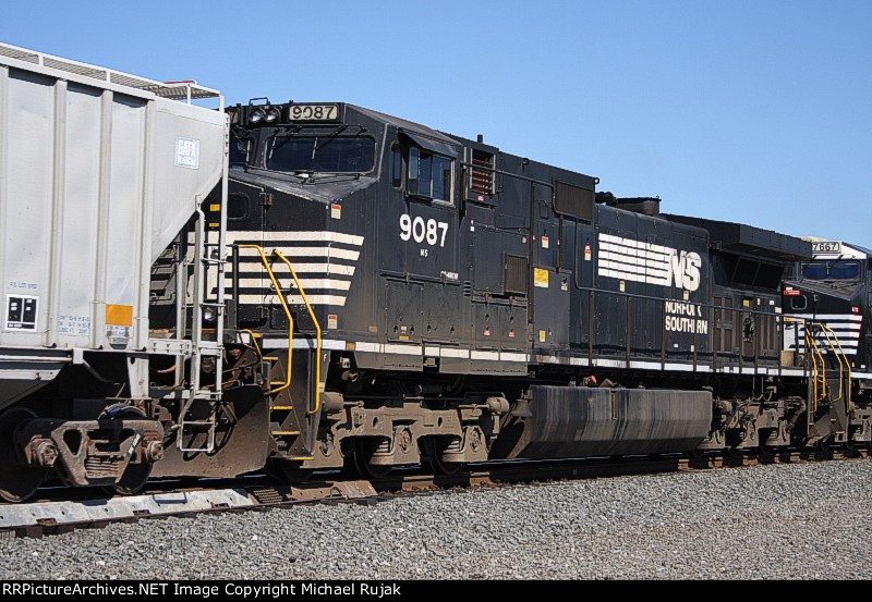 NS 2648